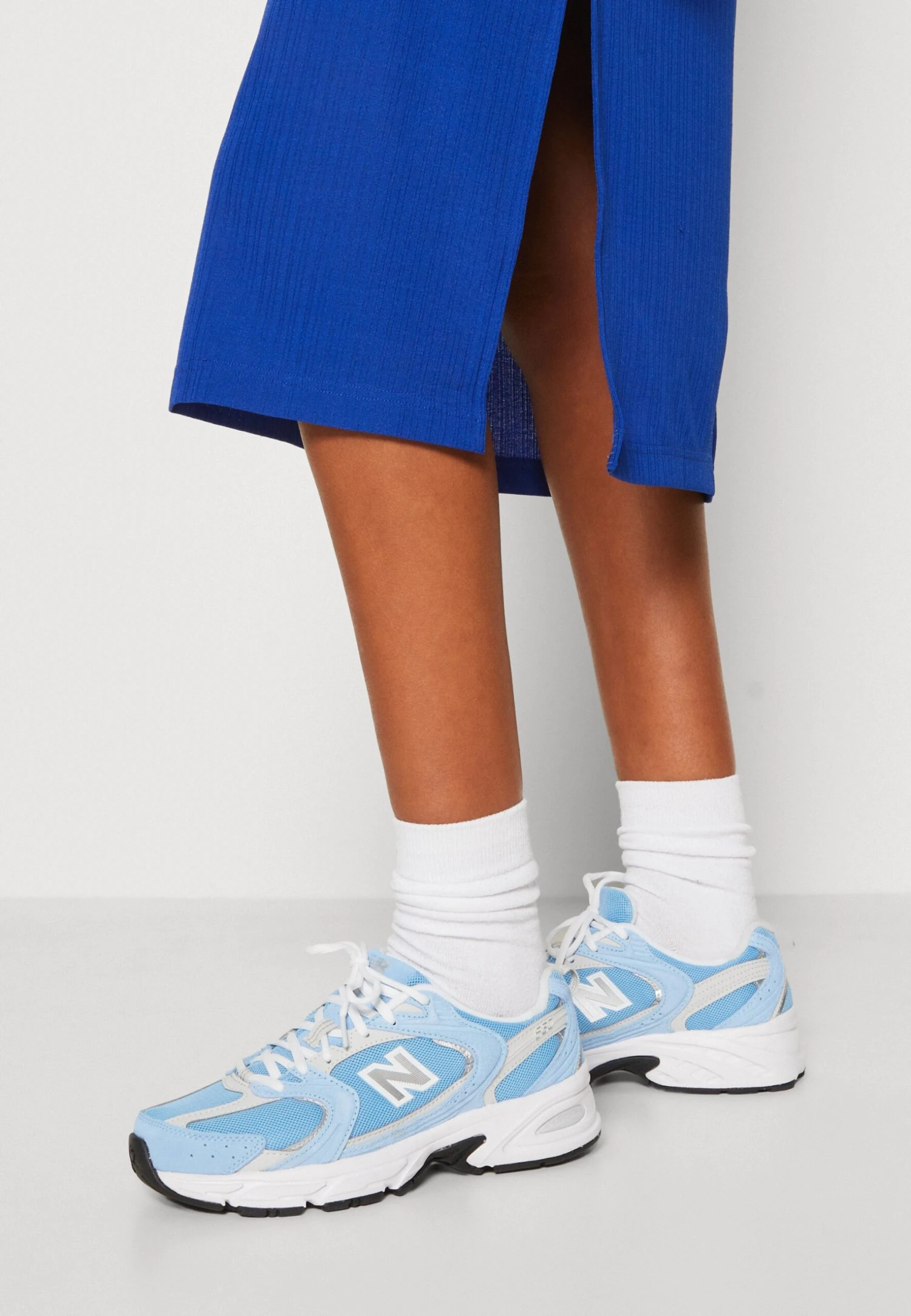 Monki Robe En Jersey - Bright Cobolt Blue – Image 6