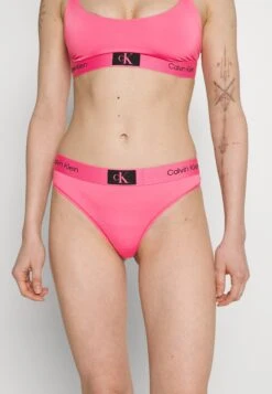 CALVIN KLEIN UNDERWEAR Modern Thong - String - Cerise Lipstick